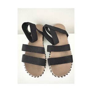 Skechers Black Strappy Sandals